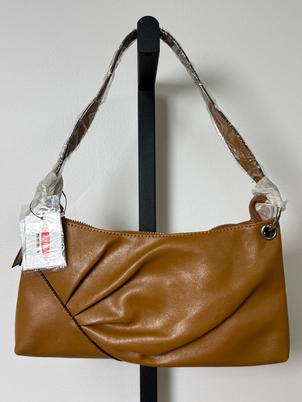 Brown Ruched Shoulder Bag – Chic Everyday Handbag